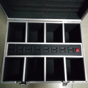 Flight case with charge